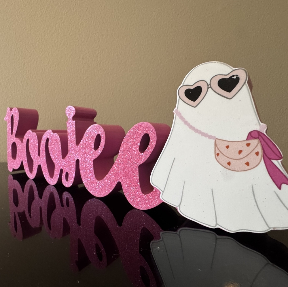 Pink Glitter 'Boojee' Sign with Ghost Decor